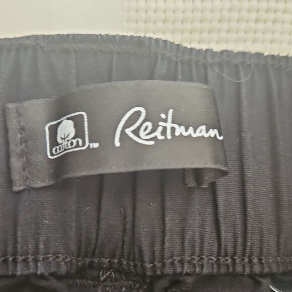 Women's Black Cargo Capri Cotton Pants - Picture 2 of 16